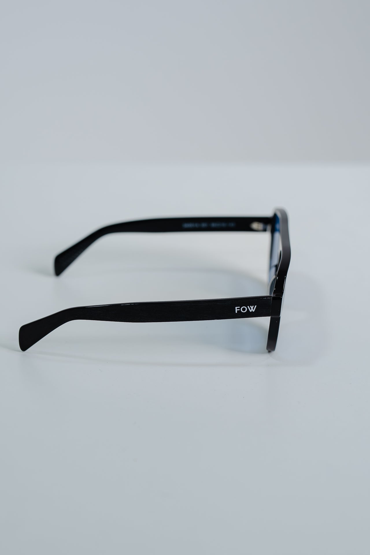 STRIVE BLUE