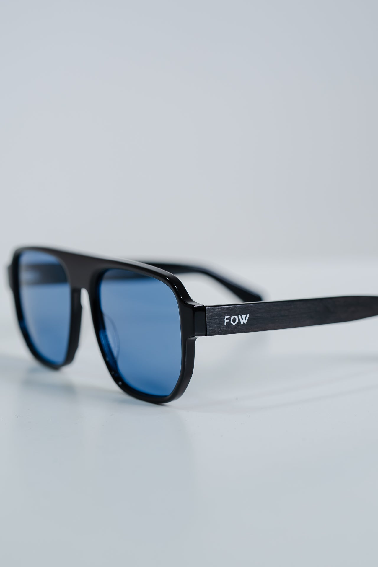 STRIVE BLUE