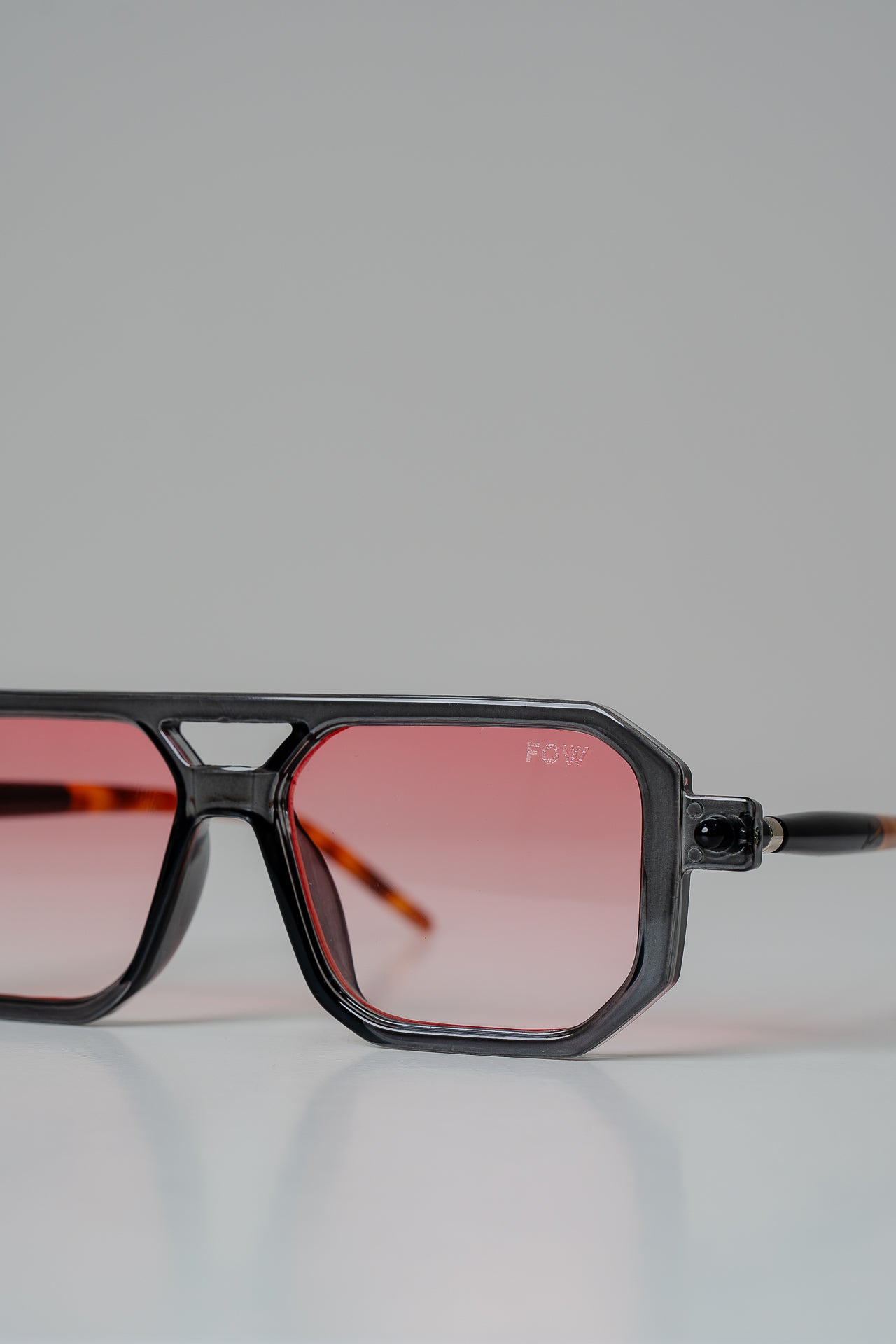 VEXOR GRAY PINK