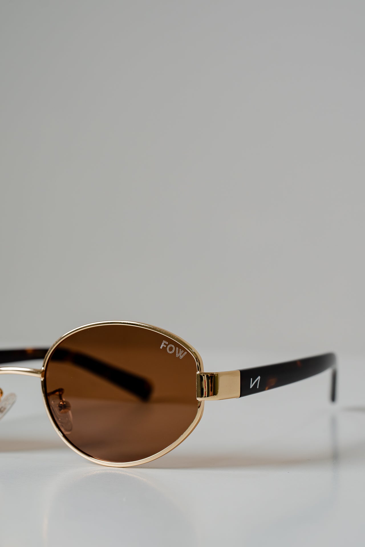 AURA BROWN - POLARIZED