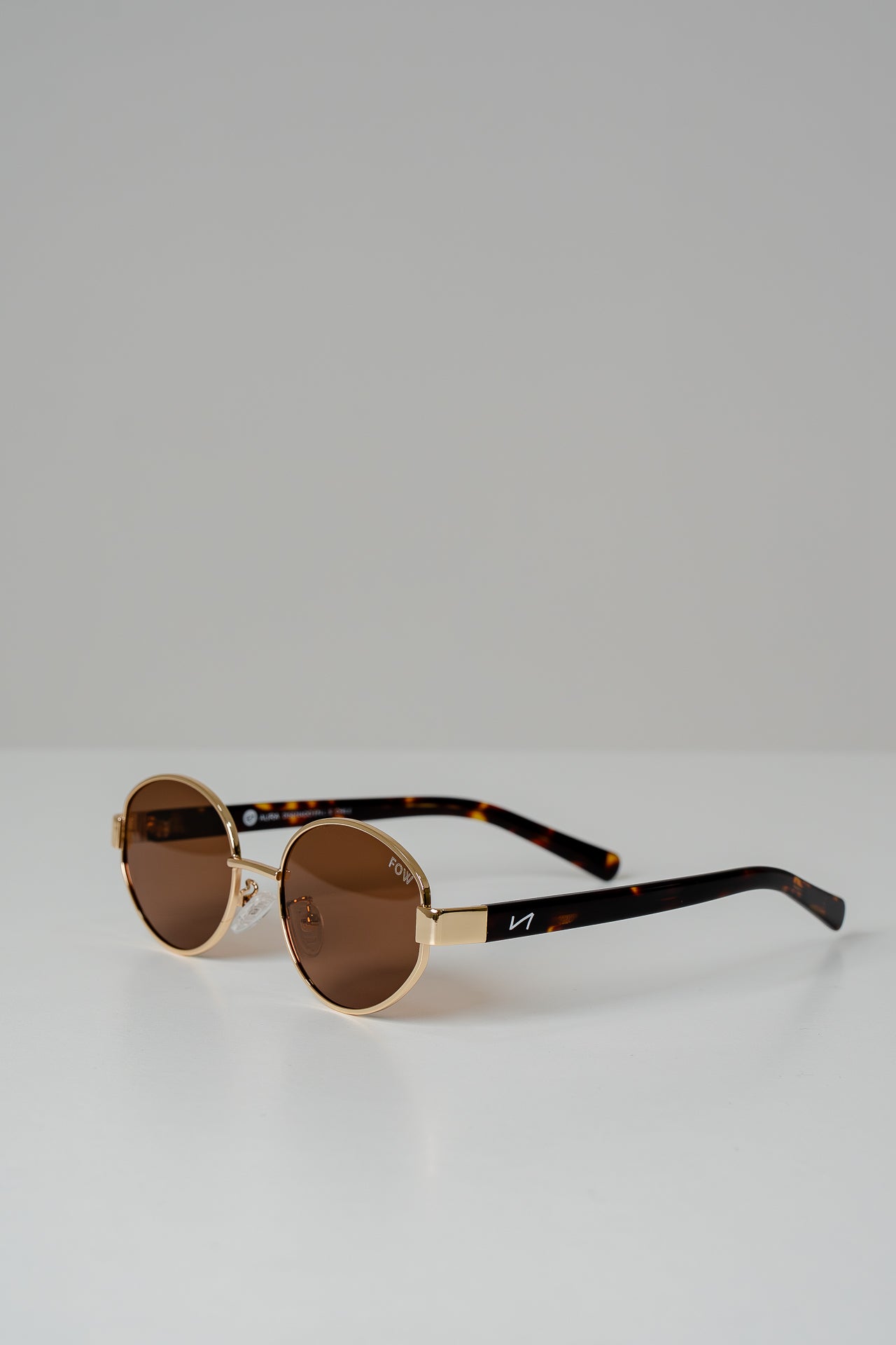 AURA BROWN - POLARIZED